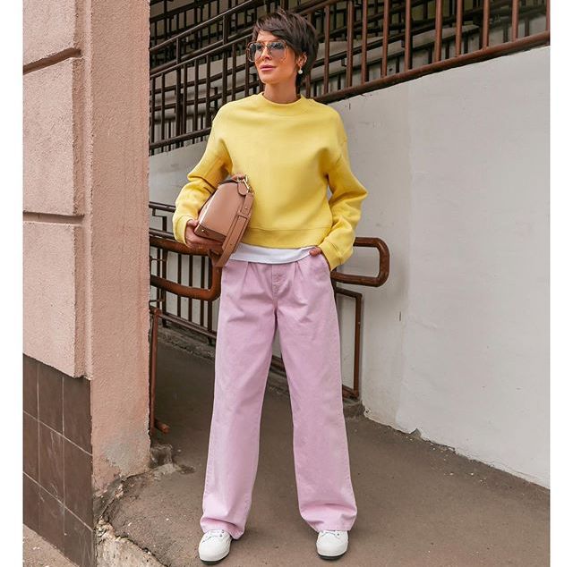 ترکیب زرد کره‌ای و صورتی