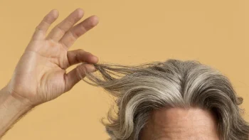 چرا موهای سفید دوباره سیاه نمی‌شوند؟ پشت‌پرده علمی سفید شدن مو