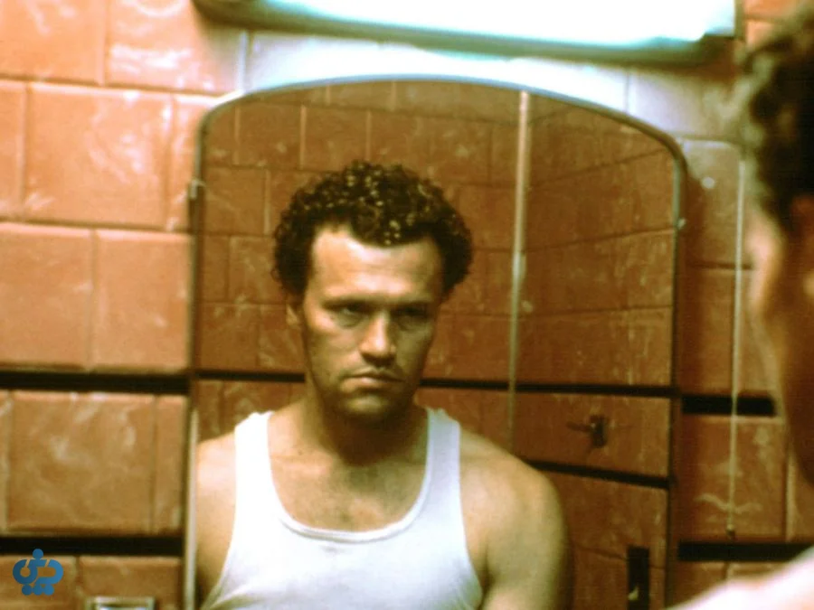 Henry: Portrait of a Serial Killer (۱۹۸۶) – هنری لی لوکاس