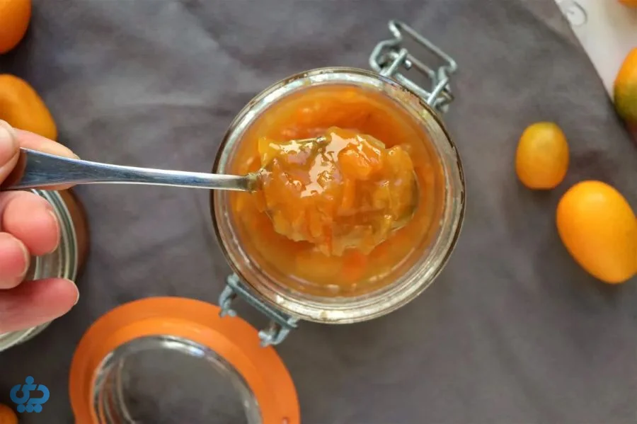 مربای کامکوات