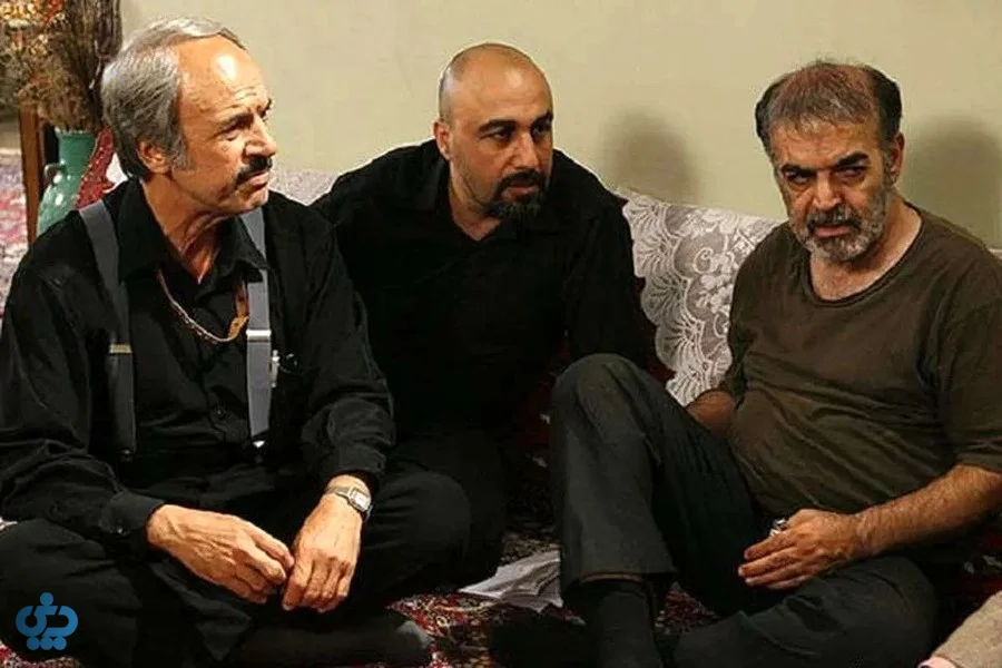 نمایی از سریال بزنگاه؛ مجموعه کمدی خاطرهانگیز تلویزیون ایران