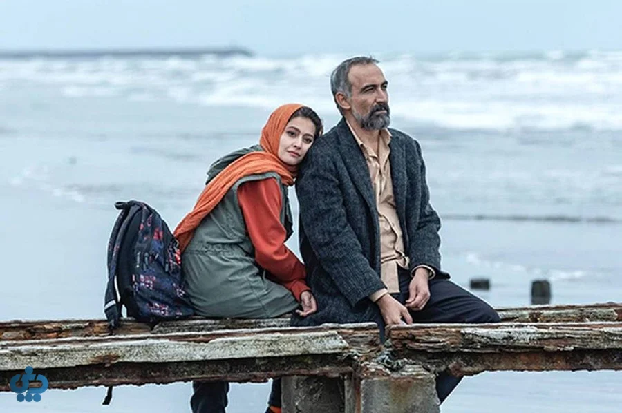 نمایی از سریال پوست شیر با حضور شخصیتهای اصلی این سریال ایرانی